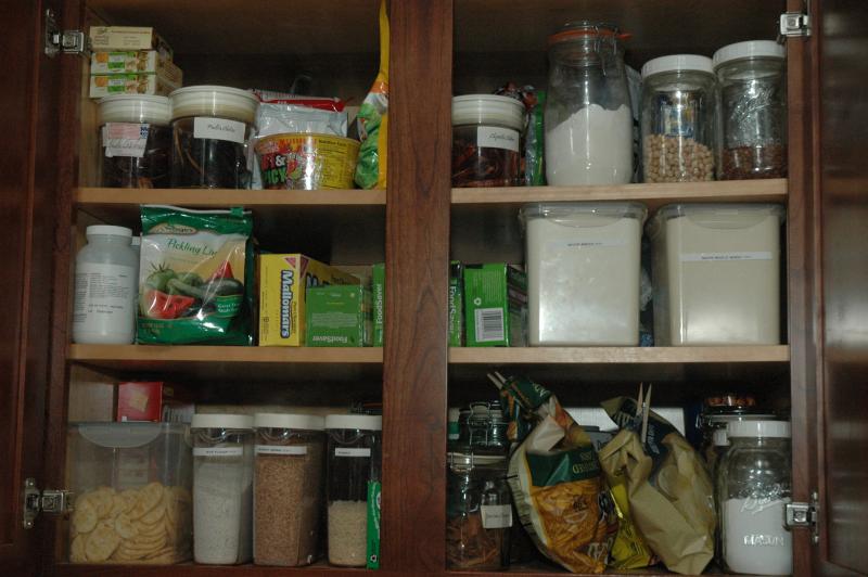 pantry1.JPG
